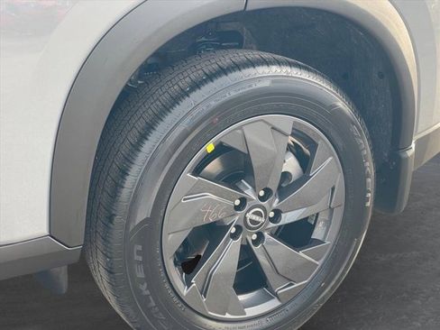 New 2026 Nissan Rogue SV image 9