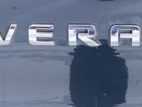 Used 2018 Chevrolet Silverado 1500 LT w/ All Star Edition AWD/4WD image 46