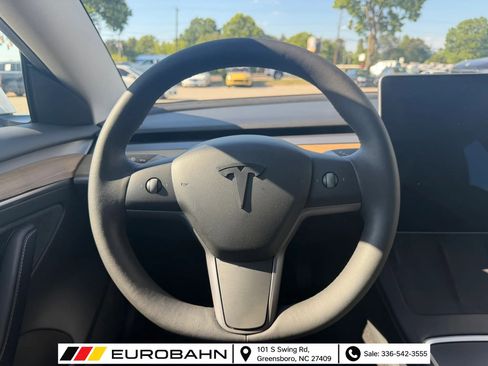 Used 2022 Tesla Model 3 RWD image 10