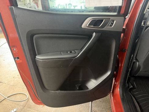 Used 2019 Ford Ranger XLT w/ Equipment Group 302A Luxury AWD/4WD image 16