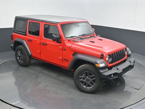 Certified 2024 Jeep Wrangler Sport S image 36