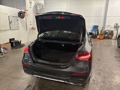 Used 2023 Mercedes-Benz E 350 4MATIC Sedan image 13
