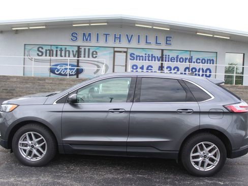 Used 2023 Ford Edge SEL w/ Convenience Package AWD/4WD image 3