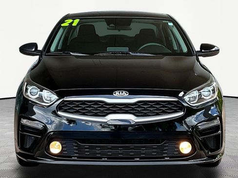 Used 2021 Kia Forte LXS FWD image 2