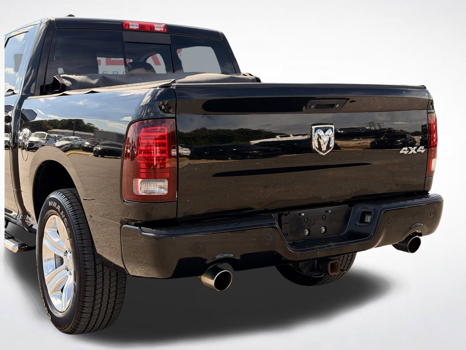 Used 2014 RAM 1500 Sport w/ Trailer Tow Group AWD/4WD image 3