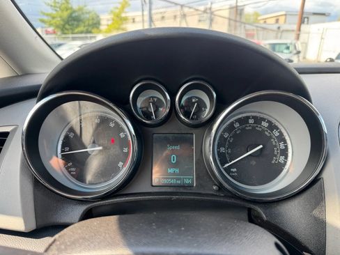 Used 2016 Buick Verano FWD image 9