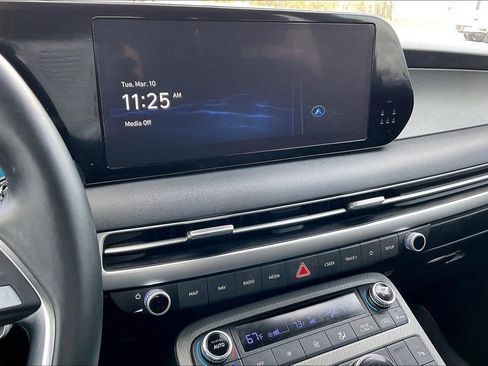 Used 2025 Hyundai Palisade SEL FWD image 25