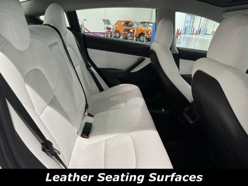 Used 2020 Tesla Model 3 Standard Range Plus image 7