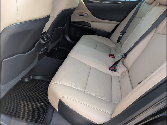 Used 2021 Lexus ES 350 w/ Premium Package FWD image 10