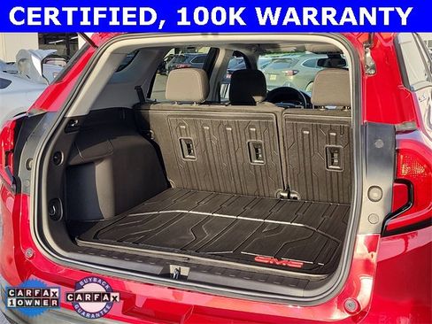 Certified 2022 GMC Terrain SLE w/ Driver Convenience Package image 9