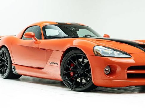 Used 2008 Dodge Viper SRT-10 RWD image 3