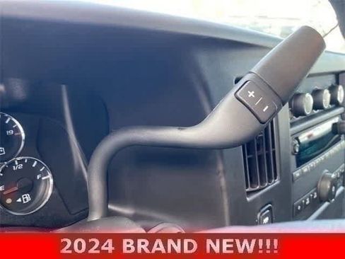 Used 2024 Chevrolet Express 2500 w/ Driver Convenience Package RWD image 15