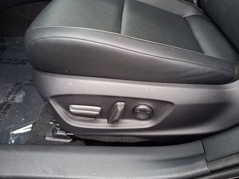 Used 2024 Toyota Prius XLE image 15