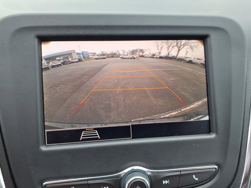 Certified 2024 Chevrolet Equinox LT image 10