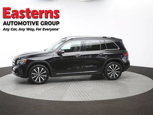 Used 2022 Mercedes-Benz GLB 250 4MATIC w/ Premium Package Lite image 59