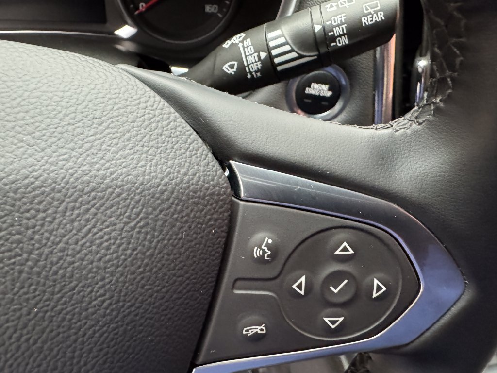 Used 2023 Chevrolet Traverse LT AWD/4WD image 15