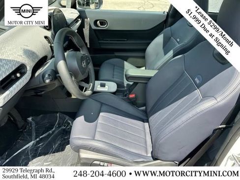 Certified 2025 MINI Cooper S image 23