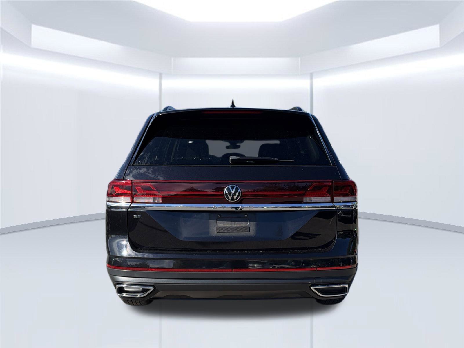 Certified 2024 Volkswagen Atlas SE FWD image 6