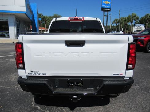 New 2026 Chevrolet Colorado ZR2 AWD/4WD image 6