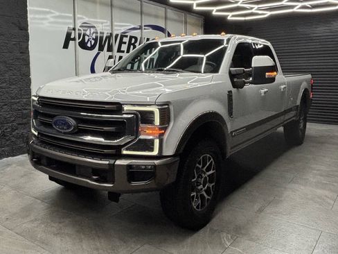 Used 2020 Ford F250 King Ranch w/ King Ranch Ultimate Package AWD/4WD image 3