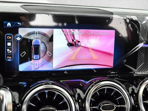 New 2026 Mercedes-Benz GLB 35 AMG 4MATIC image 15