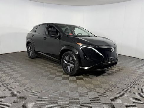 Used 2024 Nissan Ariya AWD image 5