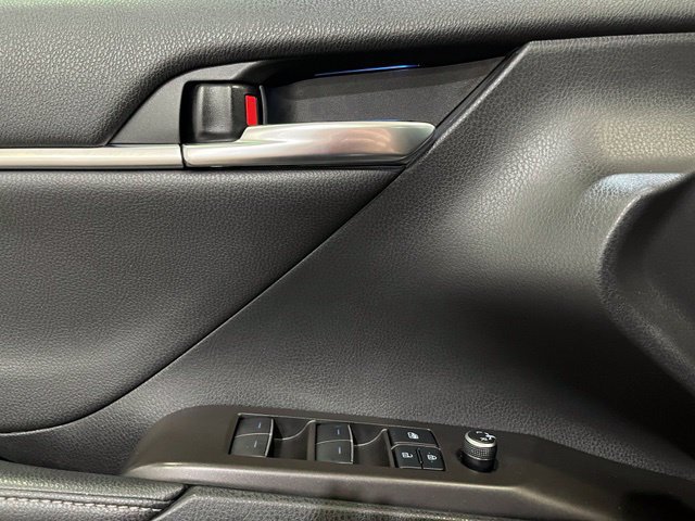 Certified 2021 Toyota Camry XSE FWD image 14