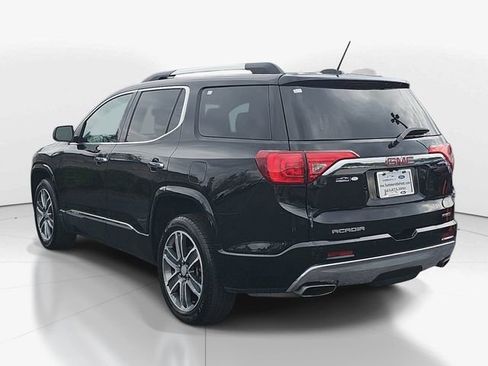 Used 2017 GMC Acadia Denali w/ Technology Package image 5