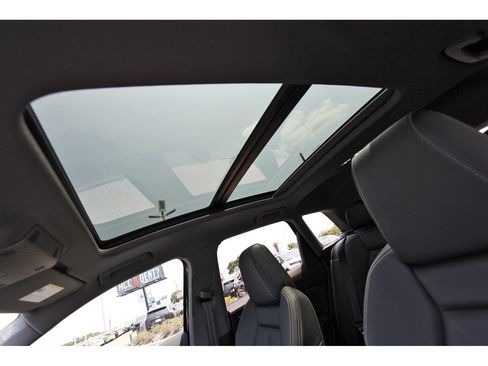 Used 2022 Audi Q4 e-tron Premium Plus AWD/4WD image 34