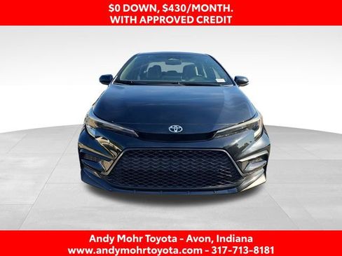 Used 2023 Toyota Corolla SE FWD image 3