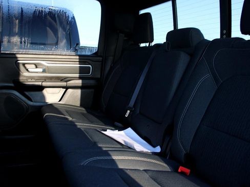 Used 2022 RAM 1500 Big Horn image 30