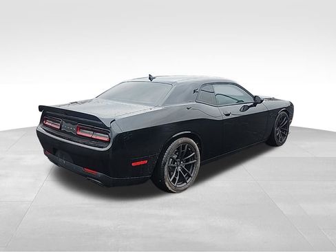 Used 2023 Dodge Challenger SRT Hellcat image 4