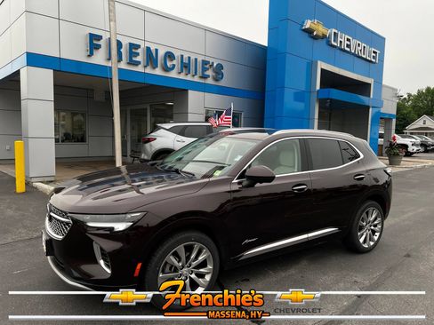 Used 2023 Buick Envision Avenir AWD/4WD image 1