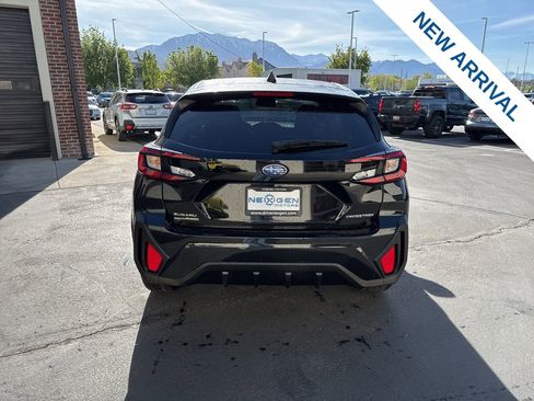 Used 2024 Subaru Crosstrek 2.0i AWD/4WD image 6