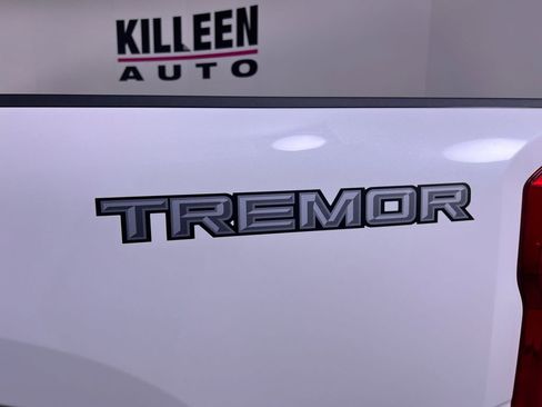 New 2026 Ford F250 Lariat w/ Tremor Off-Road Package image 24