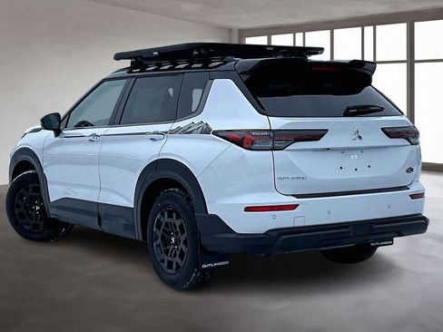 New 2026 Mitsubishi Outlander Trail Edition image 4