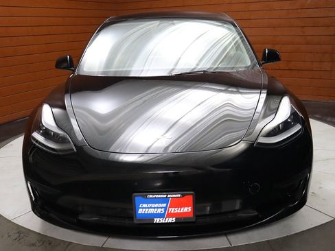 Used 2021 Tesla Model 3 Long Range image 18