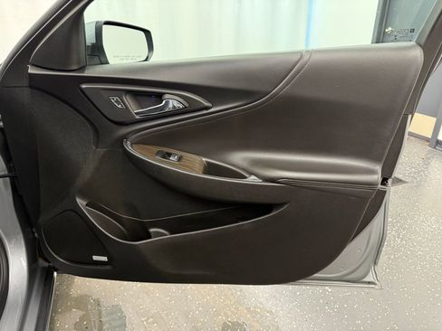 Used 2023 Chevrolet Malibu LT FWD image 7