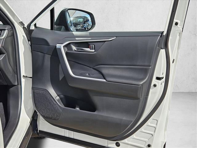 Used 2023 Toyota RAV4 SE w/ Weather & Moonroof Package AWD/4WD image 10