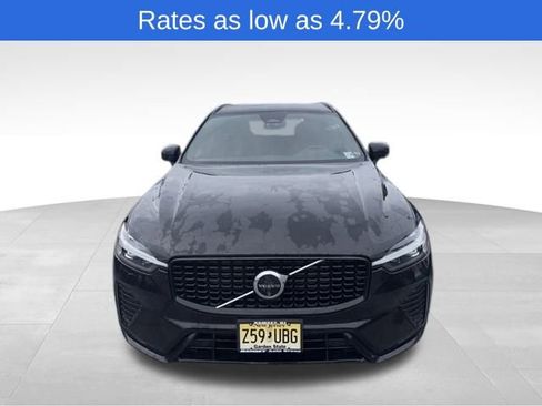 Certified 2024 Volvo XC60 B5 Plus w/ Protection Package Premier image 21
