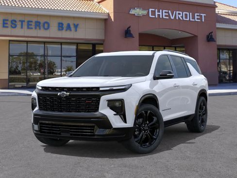 New 2027 Chevrolet Traverse RS w/ LPO, Floor Liner Package FWD image 6