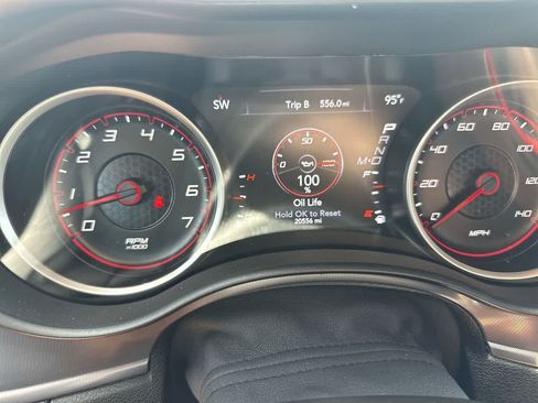 Certified 2023 Dodge Charger SXT RWD image 30