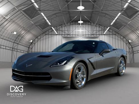 Used 2015 Chevrolet Corvette Stingray Coupe w/ 2LT Preferred Equipment Group image 1