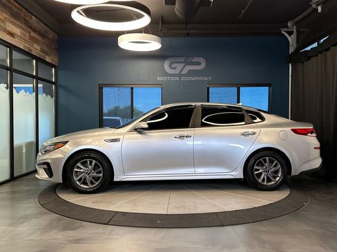 Used 2020 Kia Optima LX FWD image 6
