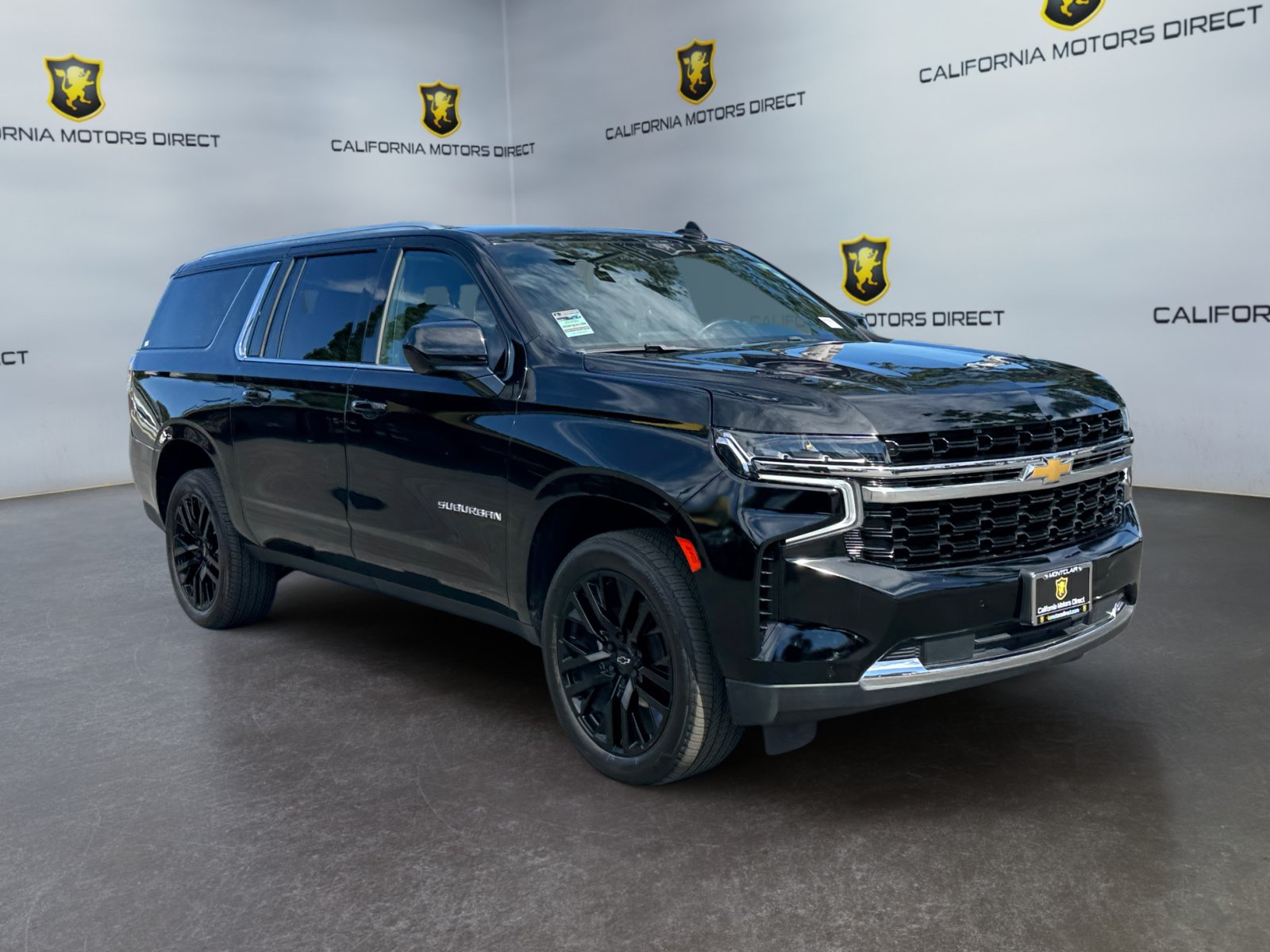 Used 2024 Chevrolet Suburban LS w/ Driver Alert Package AWD/4WD image 7