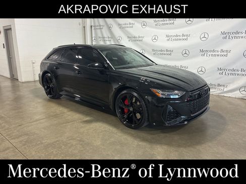 Used 2022 Audi RS 6 w/ Executive Package image 1