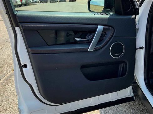 Used 2022 Land Rover Discovery Sport S R-Dynamic image 21