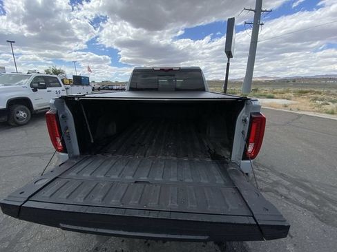 Used 2025 GMC Sierra 1500 AT4X AWD/4WD image 12