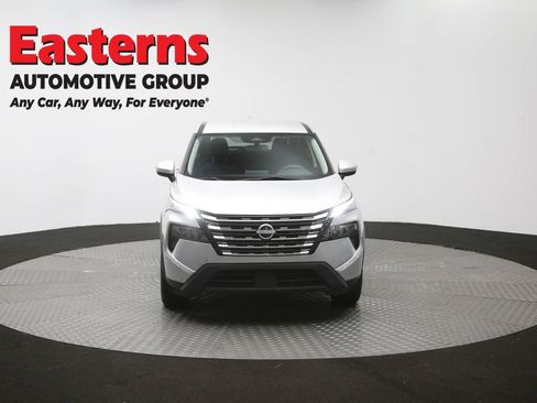 Used 2024 Nissan Rogue SV FWD image 51