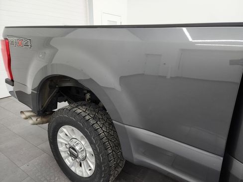 Used 2022 Ford F250 XL w/ STX Appearance Package image 26